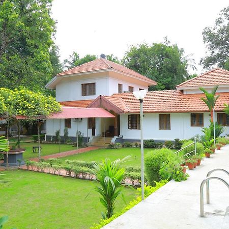 Ayuryogashram Heritage Thrissur Exterior foto