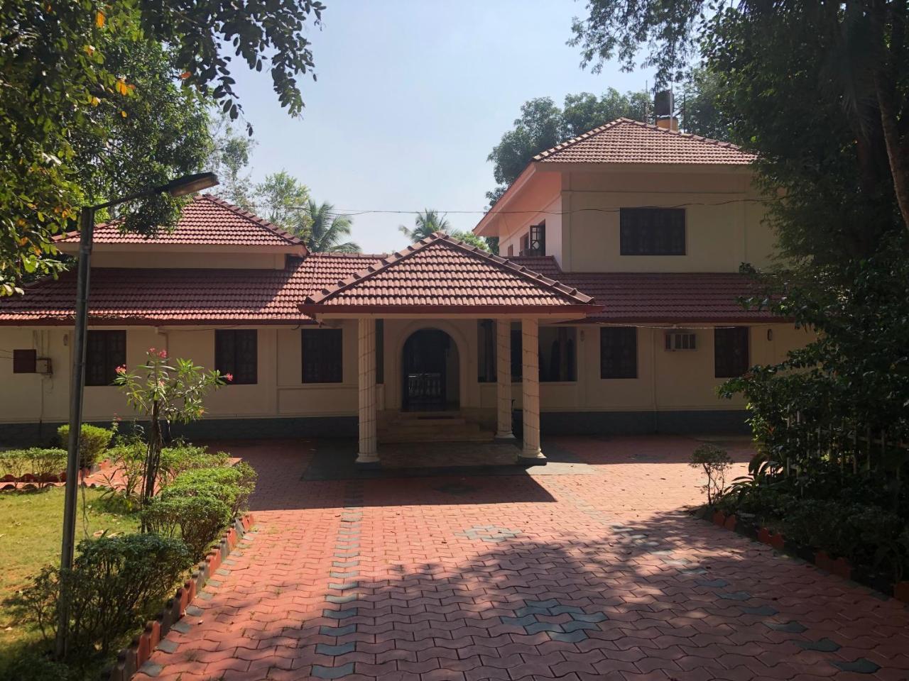 Ayuryogashram Heritage Thrissur Exterior foto