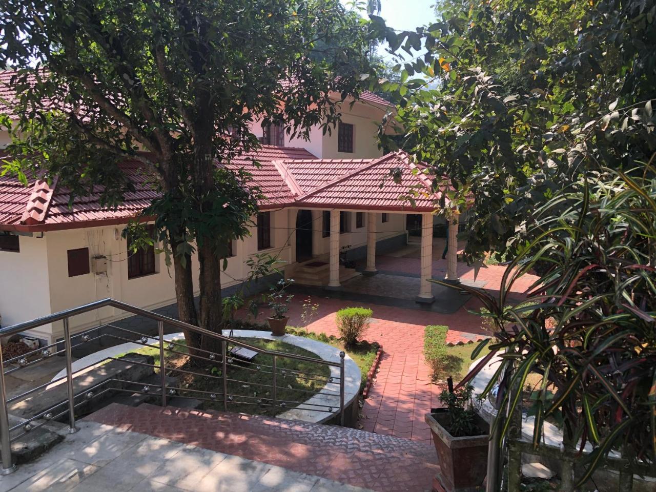 Ayuryogashram Heritage Thrissur Exterior foto